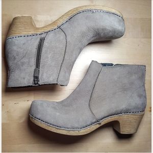 Dansko Suede Booties (as is)